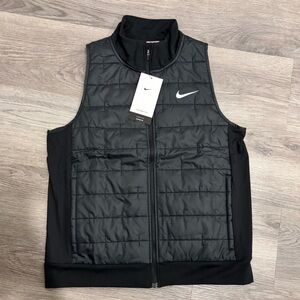 New Nike ThermaFit Vest size M